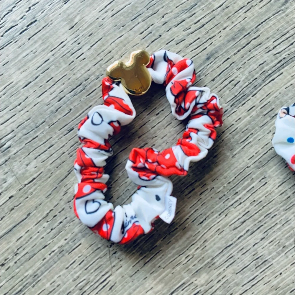 NWOT📚 Stoney Clover Lane x Disney Scrunchies Set